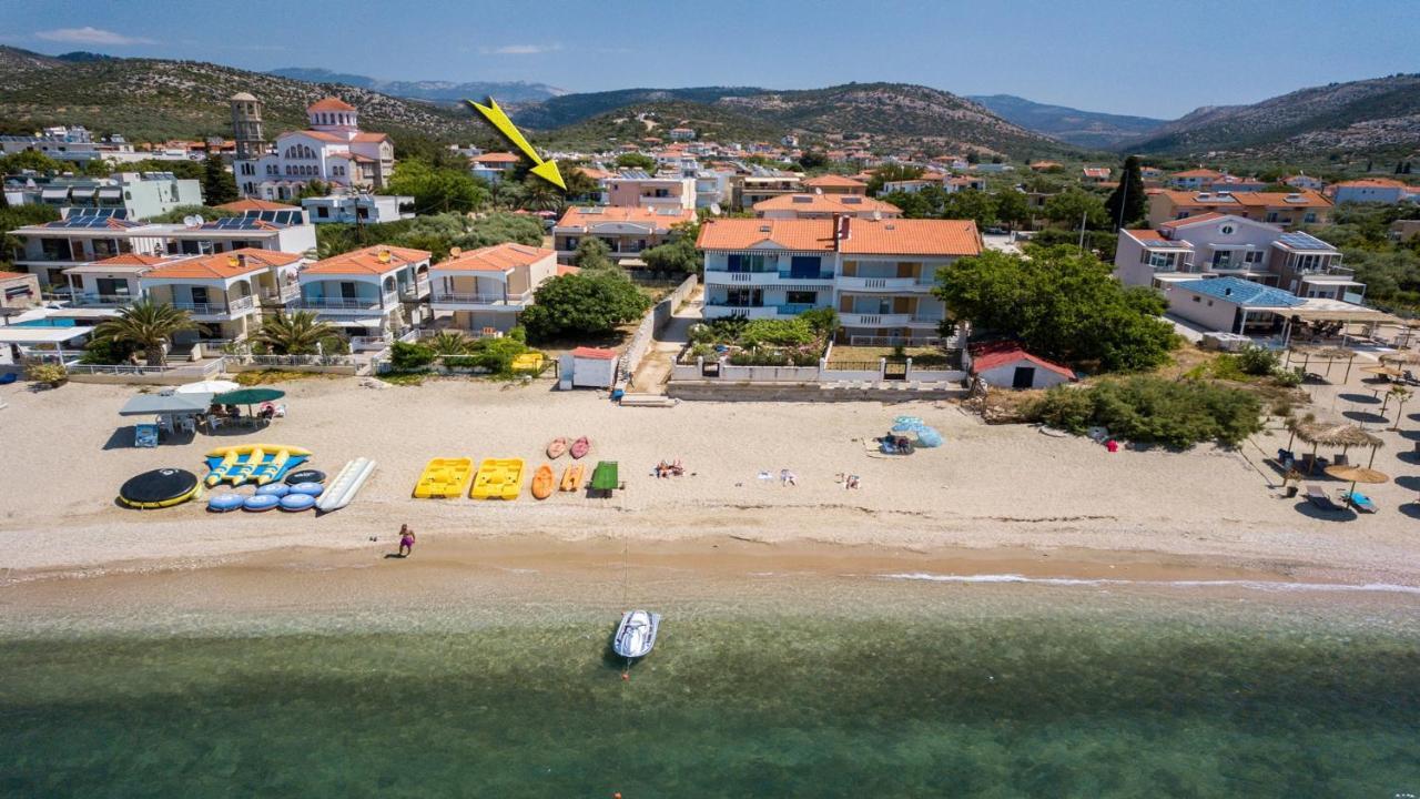 Amversa'S House Потос Экстерьер фото