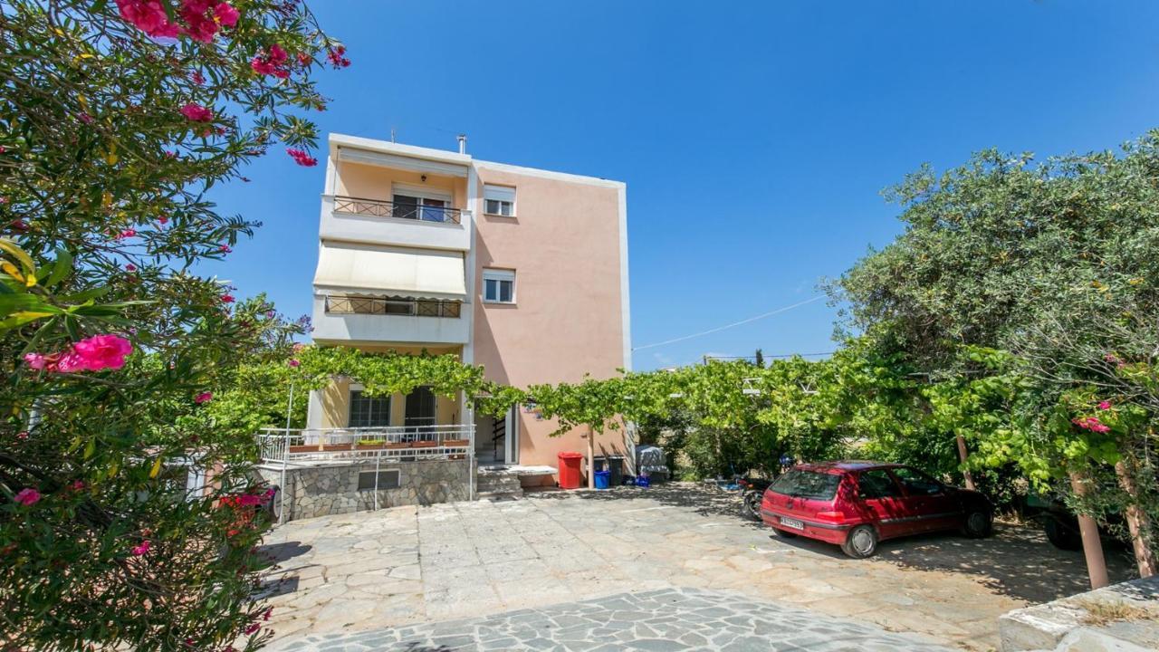 Amversa'S House Потос Экстерьер фото
