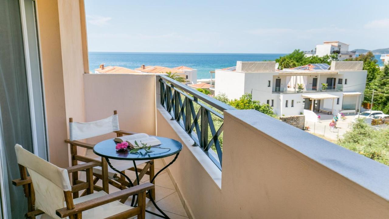 Amversa'S House Потос Экстерьер фото