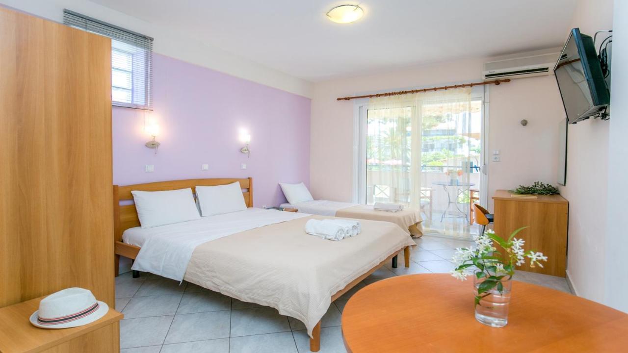 Amversa'S House Потос Экстерьер фото